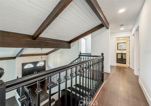 3301 Blue Ridge Court, Thousand Oaks CA: https://media.crmls.org/medias/b32f0eec-fcd8-45fc-86f5-a836a1315239.jpg