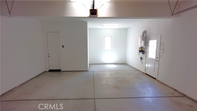 73 Gardenhouse Way, Irvine CA: https://media.crmls.org/medias/b32fedcf-a8b0-46b4-9079-d4a48b4d9725.jpg