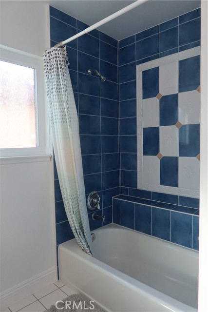 Detail Gallery Image 15 of 28 For 19 Alameda, Irvine,  CA 92620 - 5 Beds | 2/1 Baths