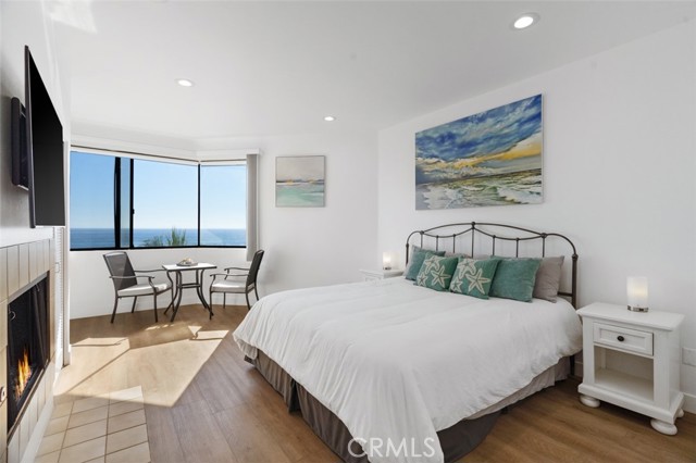 111 Tamarack Avenue #306, Carlsbad, CA, 92008 111 Tamarack Avenue #306, Carlsbad, CA, 92008
