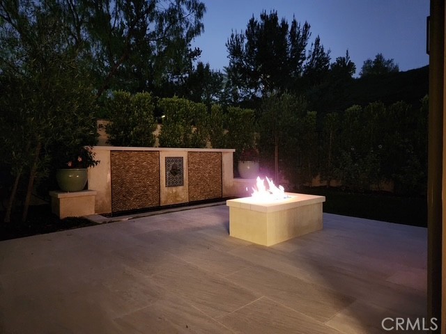 Image 3 of 31 For 100 Della  