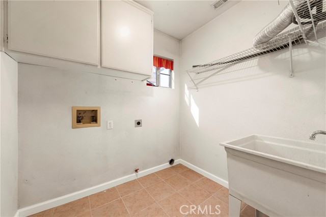 Detail Gallery Image 16 of 21 For 9020 Redwood, California City,  CA 93505 - 3 Beds | 2 Baths