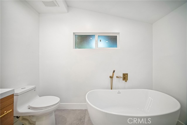 7831 Capistrano photo 43