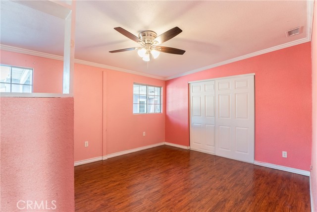 Detail Gallery Image 11 of 17 For 11571 Telegraph, Santa Fe Springs,  CA 90670 - 4 Beds | 2 Baths