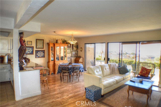 146 Avenida Baja, San Clemente CA: https://media.crmls.org/medias/b33319e8-f835-48b7-8ac3-47305b6e6366.jpg