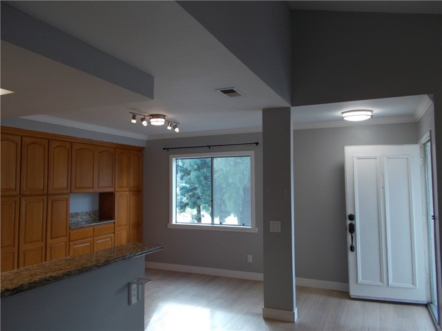 Detail Gallery Image 4 of 14 For 6241 Hartford Rd #182,  Yorba Linda,  CA 92887 - 3 Beds | 2 Baths