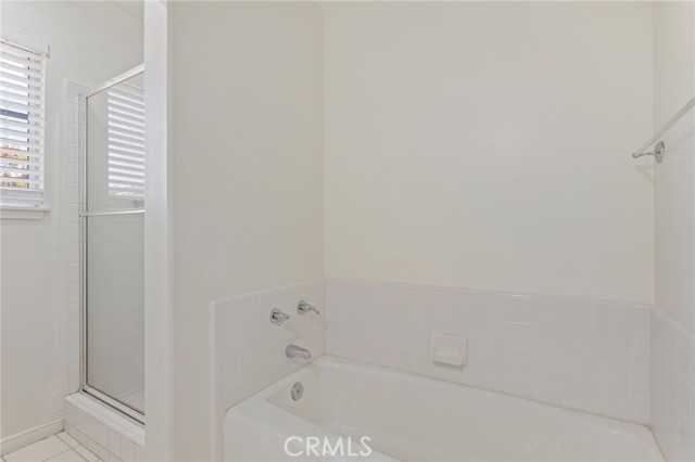 17830 Arvida Drive, Granada Hills CA: https://media.crmls.org/medias/b3354151-2e88-4a02-8434-ca57c392b091.jpg