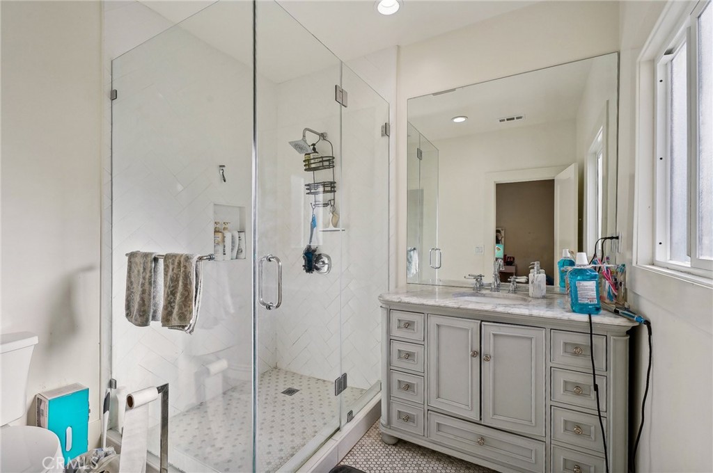 MLS #DW25177428 image #42