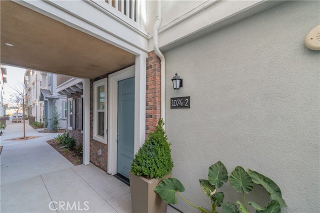 Detail Gallery Image 1 of 31 For 1074 N Anaheim Blvd #2,  Anaheim,  CA 92801 - 2 Beds | 2/1 Baths