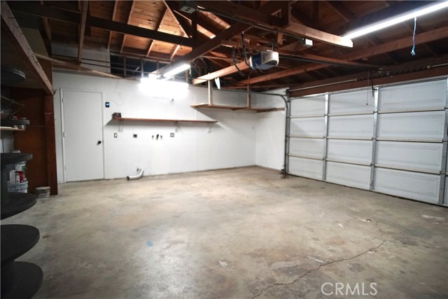 5187 Cedar Street, Jurupa Valley CA: https://media.crmls.org/medias/b336175e-f422-4ccb-8ad6-834da9f6a726.jpg