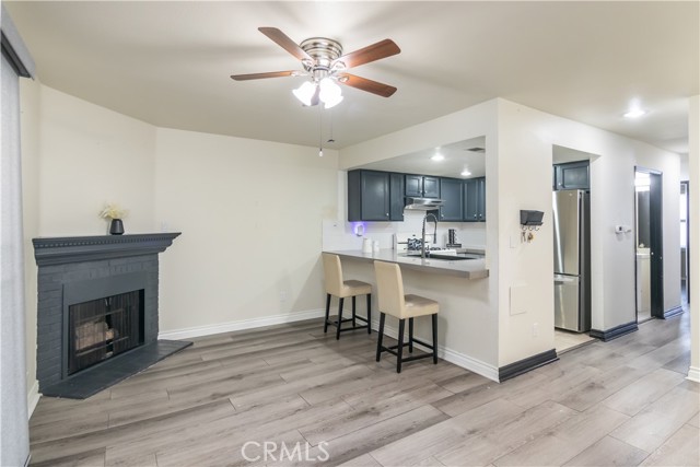 Detail Gallery Image 6 of 20 For 18209 Sierra Hwy #35,  Canyon Country,  CA 91351 - 2 Beds | 2 Baths