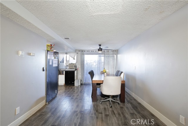 Detail Gallery Image 12 of 37 For 16126 Cornuta Ave #111,  Bellflower,  CA 90706 - 3 Beds | 2 Baths