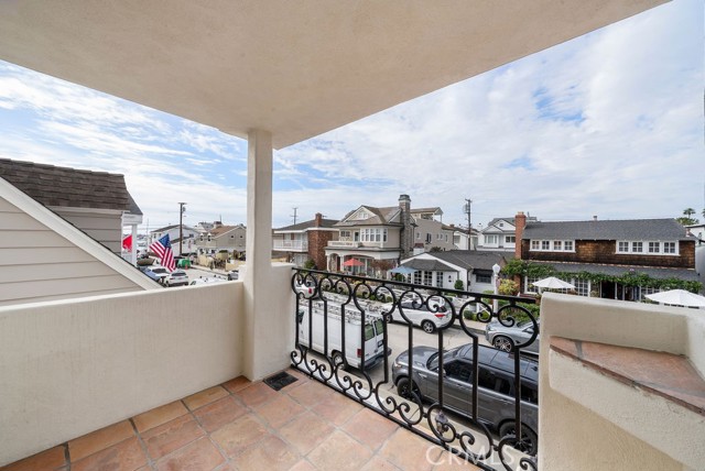 Image 18 of 36 For 120 Coral Avenue