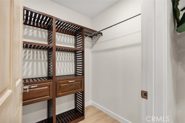 Detail Gallery Image 20 of 31 For 4534 Lennox, Sherman Oaks,  CA 91423 - 3 Beds | 2 Baths