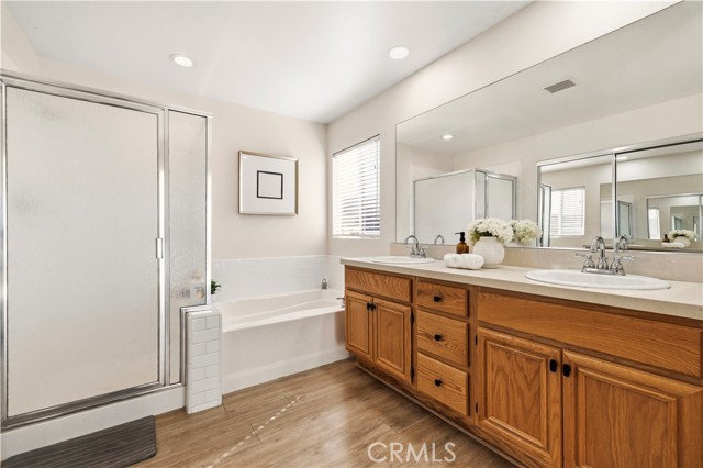 Detail Gallery Image 34 of 59 For 26451 Puffin Pl, Canyon Country,  CA 91387 - 4 Beds | 3 Baths