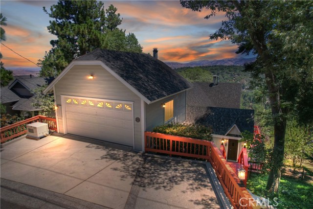 Detail Gallery Image 1 of 1 For 1382 St Anton Dr, Lake Arrowhead,  CA 92352 - 4 Beds | 3/1 Baths