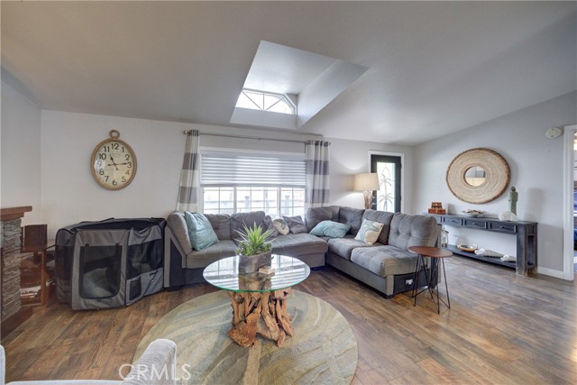 765 Mesa View Drive, Arroyo Grande CA: https://media.crmls.org/medias/b33bd497-f7bf-49d3-9c31-85388cef25a5.jpg