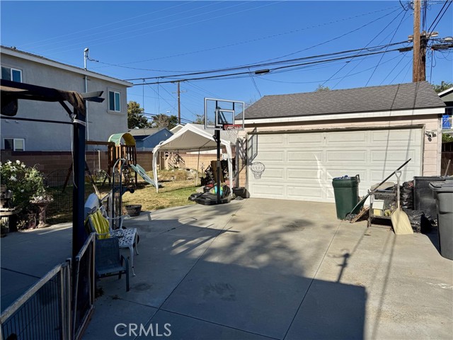 5968 Blackthorne Avenue, Lakewood CA: https://media.crmls.org/medias/b33c1b77-7025-4f00-8af1-2faac3519f42.jpg