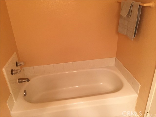Detail Gallery Image 24 of 39 For 2220 E Chapman Ave #34,  Fullerton,  CA 92831 - 2 Beds | 1/1 Baths