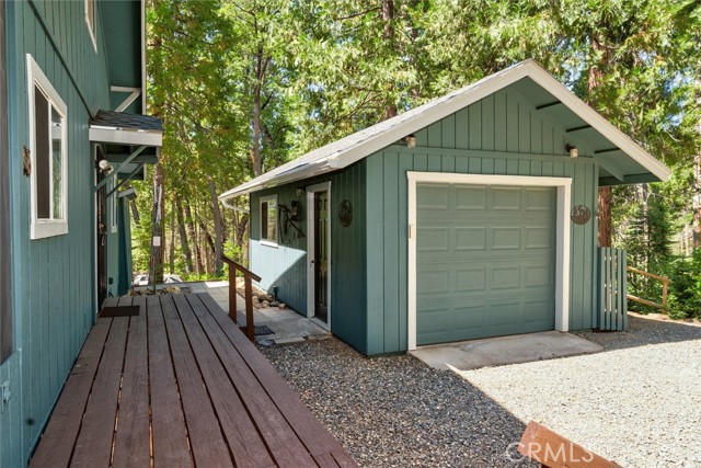 Detail Gallery Image 4 of 41 For 7167 Snyder Ridge Rd, Mariposa,  CA 95338 - 3 Beds | 2 Baths