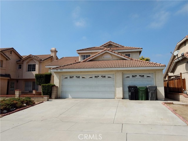 424 Roosevelt St, Corona, CA 92879