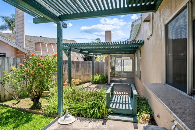 Image 43 of 56 For 6595 Jaluit Street