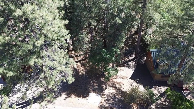 0 Heath Creek Drive, Wrightwood CA: https://media.crmls.org/medias/b33e8f38-10e4-4d46-9f60-09cbecfbde55.jpg