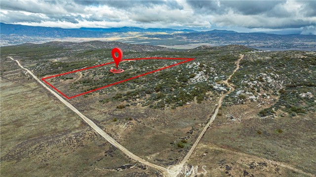 Detail Gallery Image 2 of 14 For 12 Nicholson Springs, Anza,  CA 92539 - – Beds | – Baths