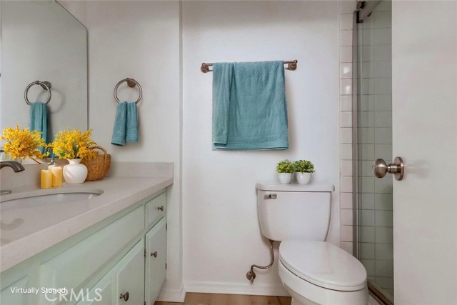 3200 La Rotonda Drive, Rancho Palos Verdes, California 90275, ,Residential Income,For Sale,La Rotonda,SB25249999 3200 La Rotonda Drive, Rancho Palos Verdes, California 90275, ,Residential Income,For Sale,La Rotonda,SB25249999