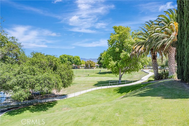 Detail Gallery Image 30 of 48 For 19223 Avenue of the Oaks #D,  Newhall,  CA 91321 - 2 Beds | 1 Baths