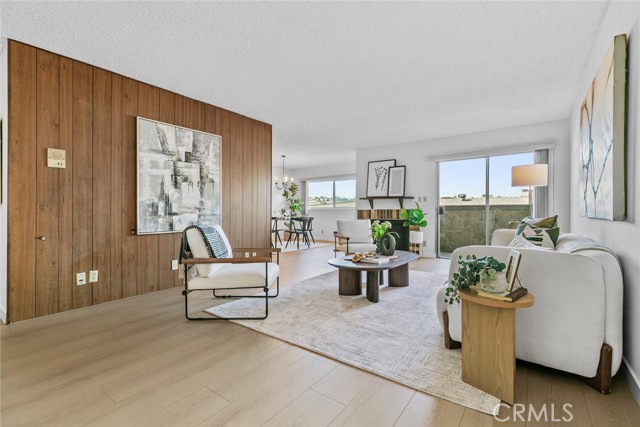 Detail Gallery Image 3 of 52 For 320 E Stocker St #208,  Glendale,  CA 91207 - 1 Beds | 1 Baths