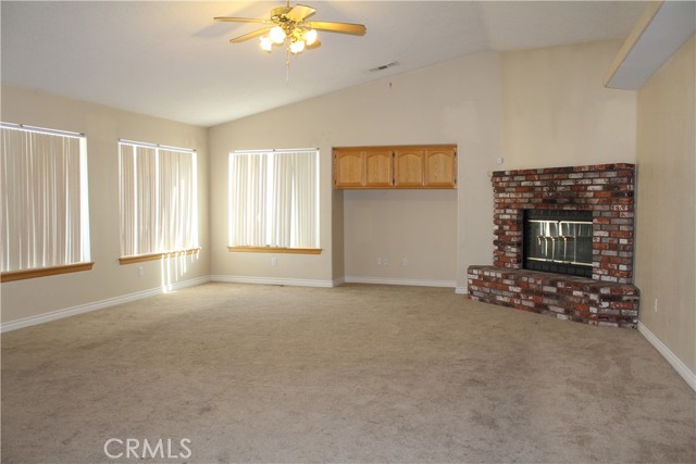 Detail Gallery Image 19 of 40 For 16263 Chiwi Rd, Apple Valley,  CA 92307 - 4 Beds | 3 Baths