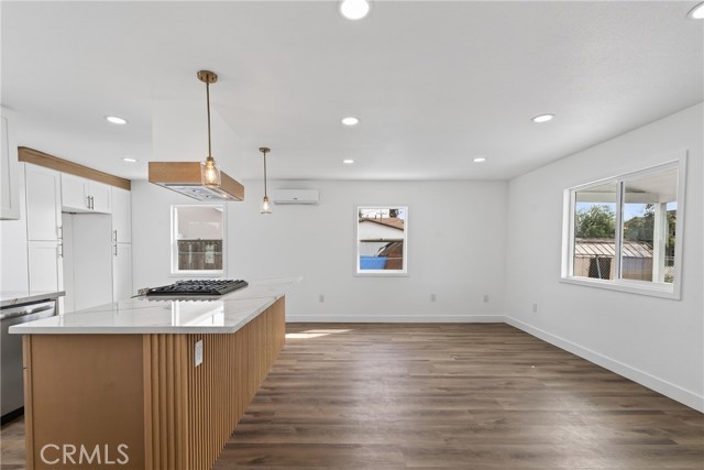 Detail Gallery Image 9 of 31 For 1095 E Phillips Blvd, Pomona,  CA 91766 - 2 Beds | 1 Baths