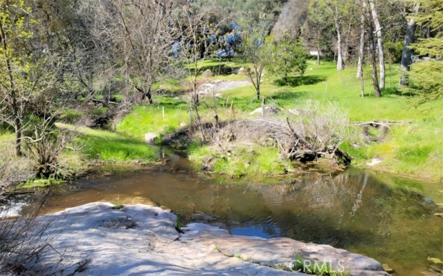 32413 Chickasaw Road, Coarsegold CA: https://media.crmls.org/medias/b340b1ae-5fb1-4e79-9e77-e2426bc3e3f1.jpg