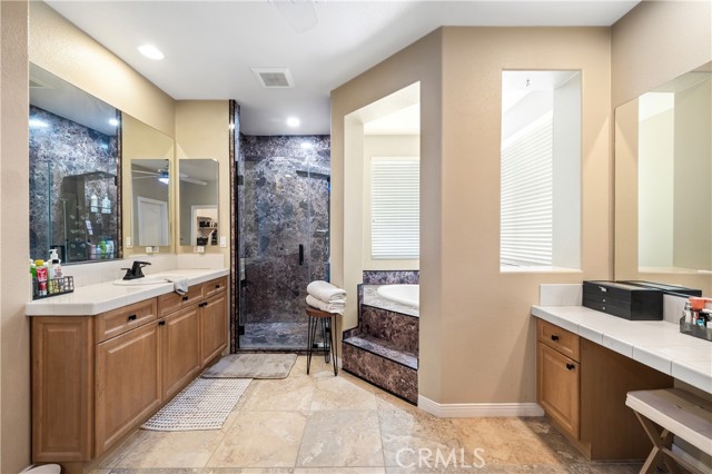 Detail Gallery Image 27 of 39 For 63 Volta Del Tintori St, Lake Elsinore,  CA 92532 - 5 Beds | 4/1 Baths