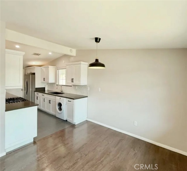 11714 Sproule Avenue, Pacoima CA: https://media.crmls.org/medias/b340e739-28f9-4daf-958d-94d968a1823a.jpg