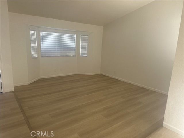 Detail Gallery Image 4 of 10 For 25667 Kalmia, Moreno Valley,  CA 92557 - 4 Beds | 2/1 Baths