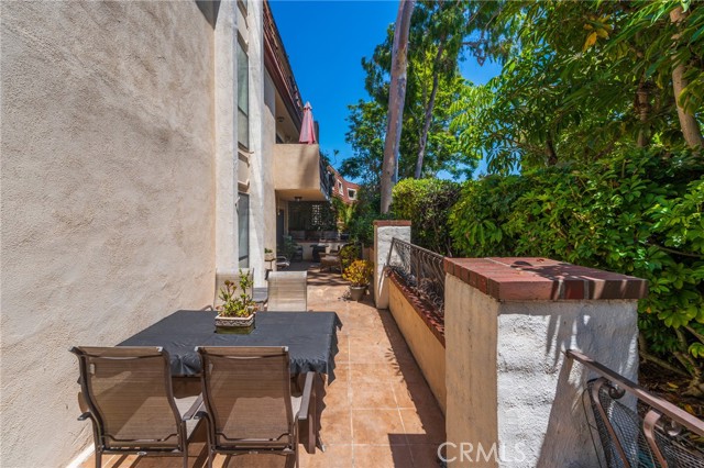 2525 Via Campesina, Palos Verdes Estates CA: https://media.crmls.org/medias/b343bb9f-96ce-404a-82ef-ca740dcbd582.jpg