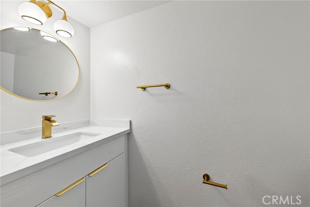 Detail Gallery Image 20 of 34 For 11360 166th #10,  Cerritos,  CA 90703 - 2 Beds | 1/1 Baths