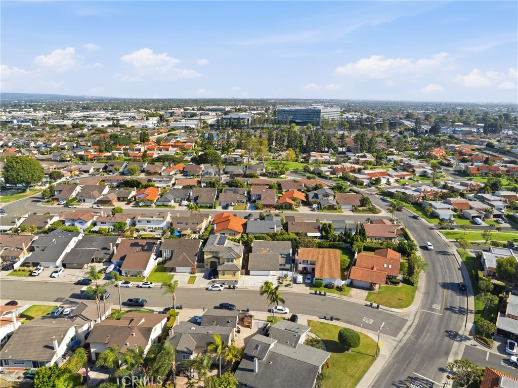 MLS #OC26121492 image #33