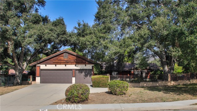 1867 Golden Hills Rd, La Verne, CA 91750