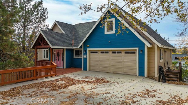 1253 Golden Rule, Lake Arrowhead CA: https://media.crmls.org/medias/b3457d7a-242b-4a59-bd73-710508d6b988.jpg