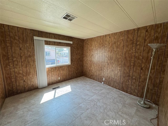 15181 Van Buren Boulevard, Riverside CA: https://media.crmls.org/medias/b345c868-6b45-4571-b74d-99e6ae89b230.jpg