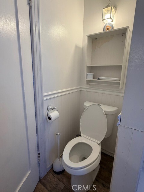 https://media.crmls.org/medias/b346a825-a274-4aee-88a4-d48802ce87a8.jpg?preset=X-Large