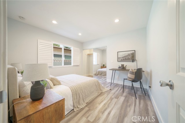 Detail Gallery Image 28 of 57 For 22046 Kinzie St, Chatsworth,  CA 91311 - 3 Beds | 3 Baths
