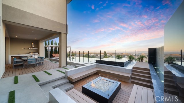 Detail Gallery Image 3 of 71 For 20532 W Birmingham Way, Porter Ranch,  CA 91326 - 4 Beds | 4/1 Baths