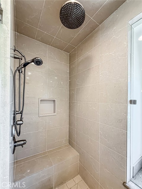 Detail Gallery Image 41 of 58 For 5960 Balcom, Encino,  CA 91316 - 4 Beds | 4 Baths