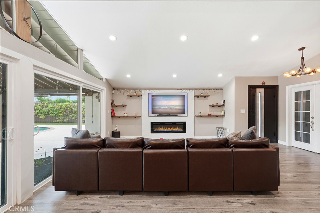 B3492C37 7Bcb 4B6A 9Be5 9B127F40711C 16456 Kingsbury, Granada Hills, Ca 91344 &Lt;Span Style='BackgroundColor:transparent;Padding:0Px;'&Gt; &Lt;Small&Gt; &Lt;I&Gt; &Lt;/I&Gt; &Lt;/Small&Gt;&Lt;/Span&Gt;