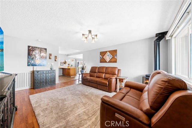 494 S Whipple Street, Fort Bragg CA: https://media.crmls.org/medias/b34938e3-f480-4ba9-b952-64fa0adc2193.jpg