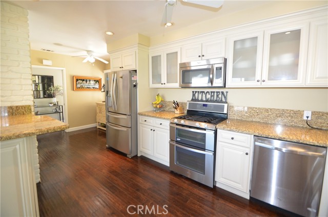 5001 Range Horse Lane, Rolling Hills Estates, California 90274, 3 Bedrooms Bedrooms, ,4 BathroomsBathrooms,Residential,Sold,Range Horse,SB22038227